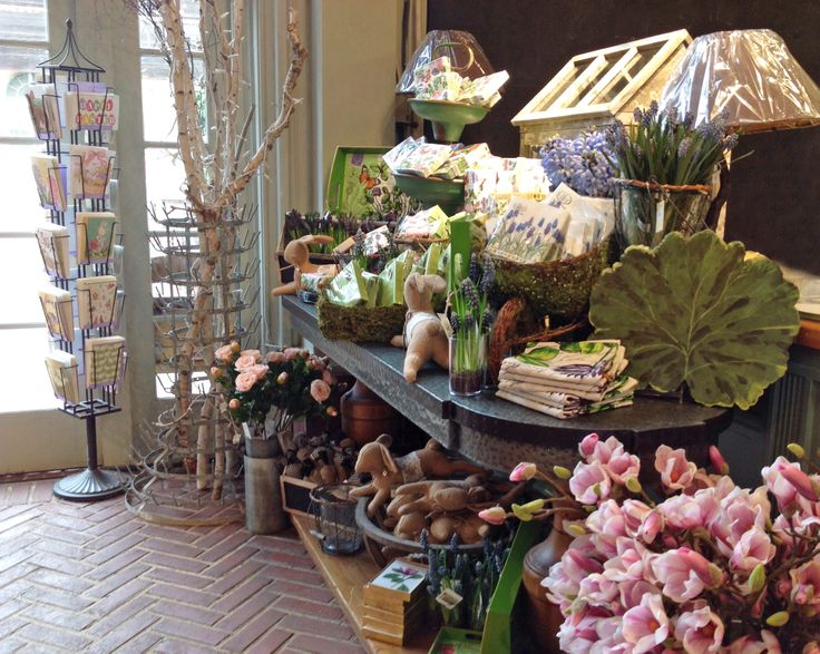 25+ Smart Pop-up Shop Ideas for Retailers in 2022 Using Pop-Up Shops for Home Decoration Promotion
