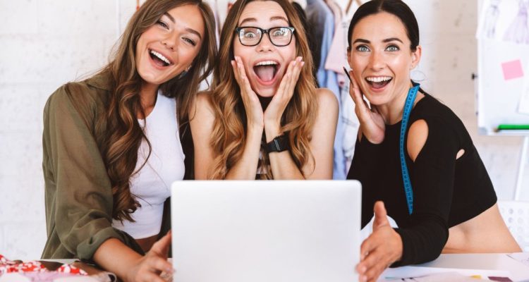 Guidelines For Dressing In A Professional Environment Guidelines For Dressing In A Professional Environment