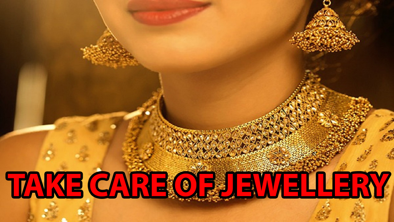 How to properly care for your jewellery pieces?